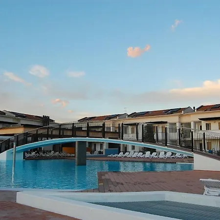 Apartment Comfortable Flat In A With Swimming Pool *