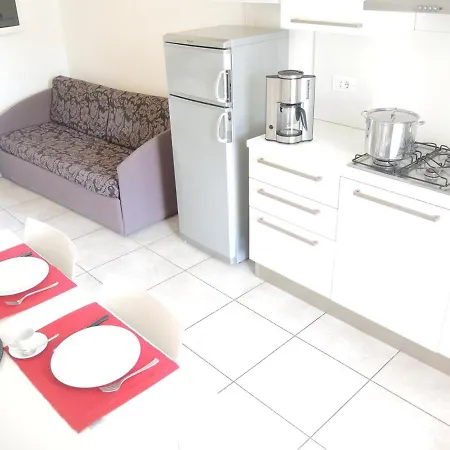 Comfortable Flat In A With Swimming Pool Apartment *