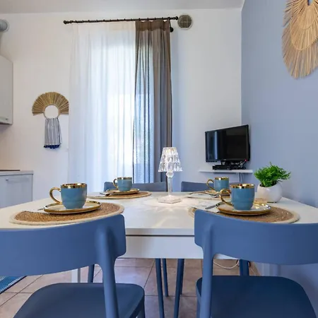 Comfortable Flat In A With Swimming Pool Apartamento *