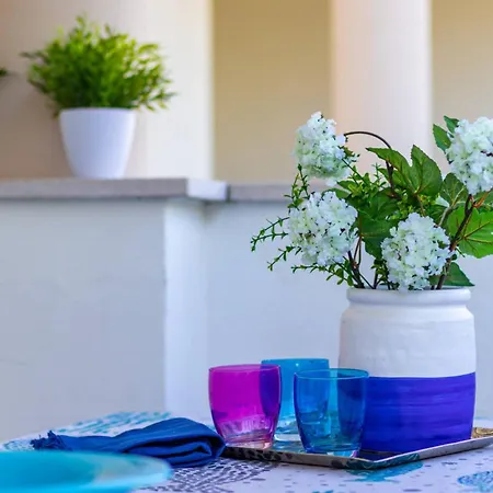 Apartment Comfortable Flat In A With Swimming Pool *