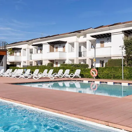 Apartment Comfortable Flat In A With Swimming Pool *