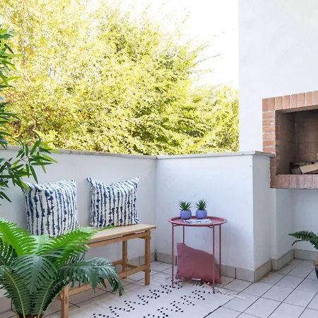 Comfortable Flat In A With Swimming Pool Apartamento